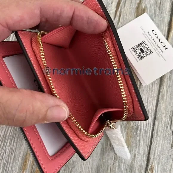 Coach X Peanuts Leather Snap Wallet With Lucy Bag Purse